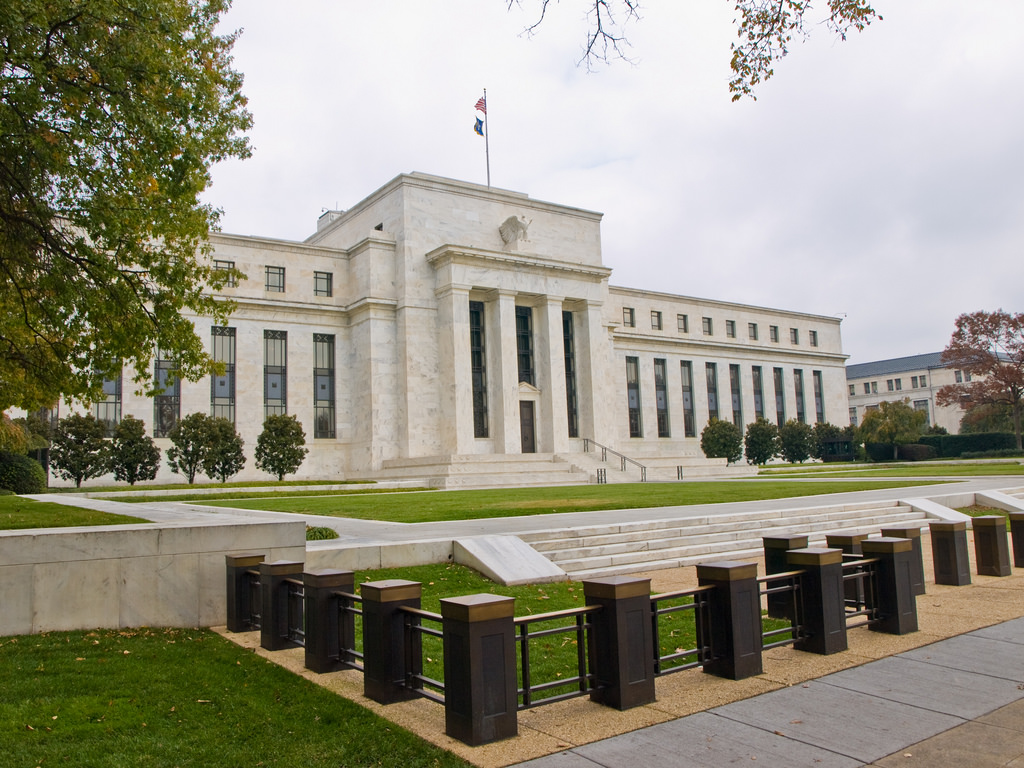 Uncertainty, the Fed, and the Economy
